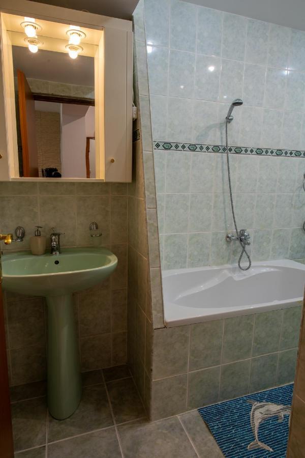 Monik Apartament Sinaia Exteriör bild